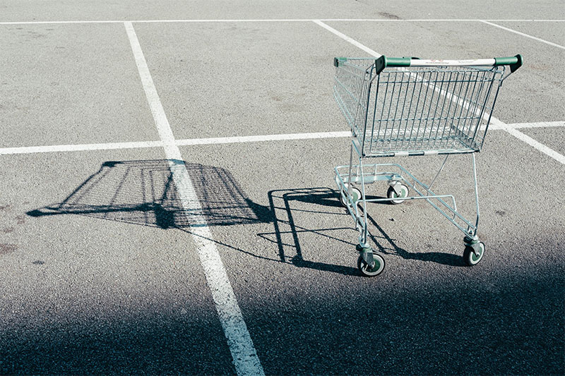 Abandoned cart image concept on how to reduce cart abandonment.
