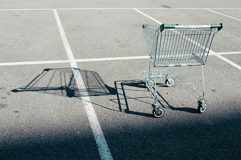 abandoned cart image concept on how to reduce cart abandonment.